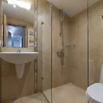 Eleganceview Apartment- 3 Bedrooms 班斯科