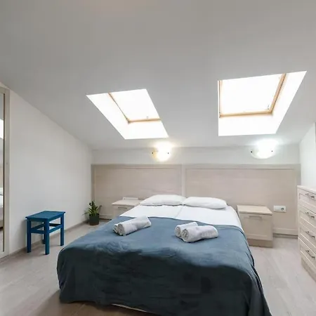 Eleganceview Apartment- 3 Bedrooms