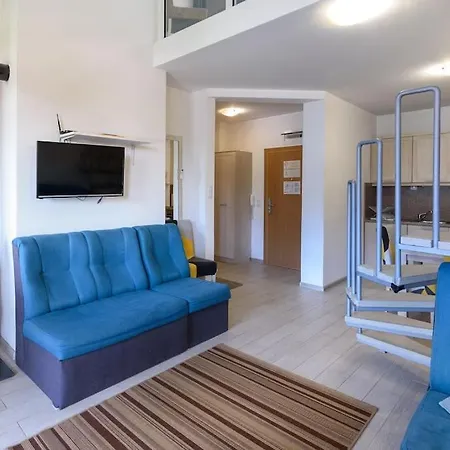 Апартаменты Eleganceview Apartment- 3 Bedrooms *